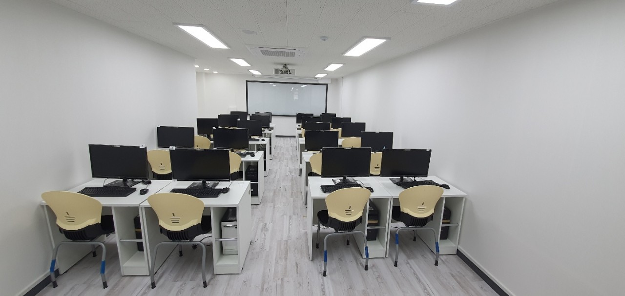 Download free bootstrap 4 landing page, free boootstrap 4 templates, Download free bootstrap 4.1 landing page, free boootstrap 4.1.1 templates, ollie Landing page